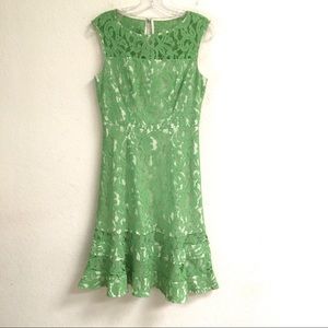 Adrianna Papell sleeveless green lace dress 4